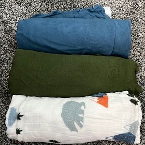 Tula baby blanket set